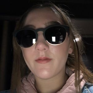 Meet your Posher, Toni